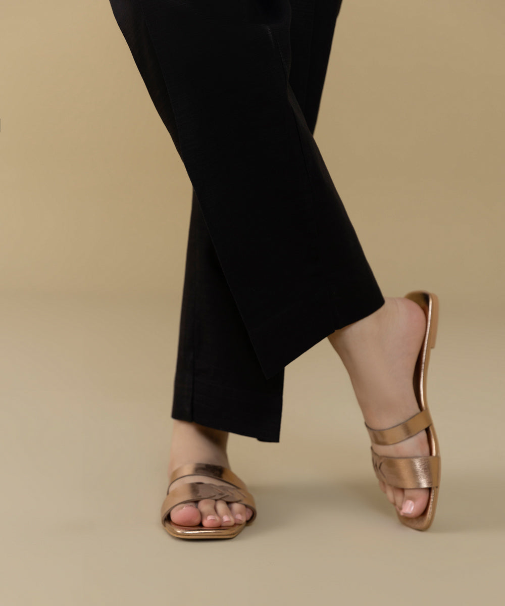 Sapphire - Khaddar Straight Pants