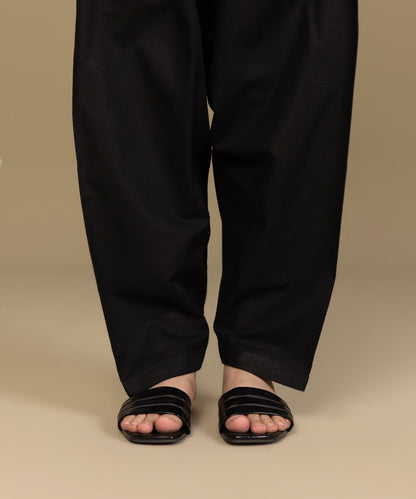 Sapphire - Khaddar Shalwar