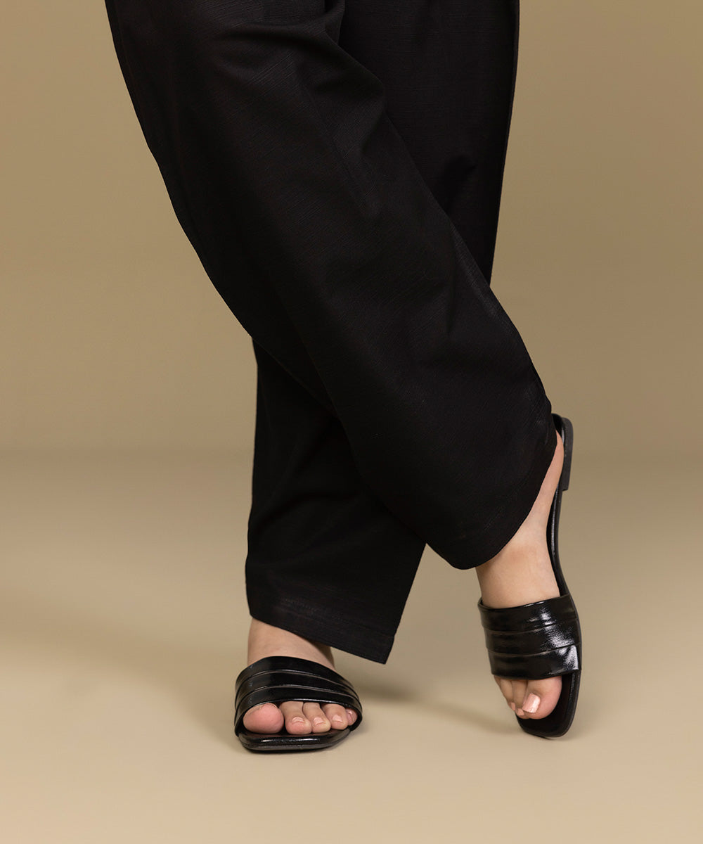 Sapphire - Khaddar Shalwar