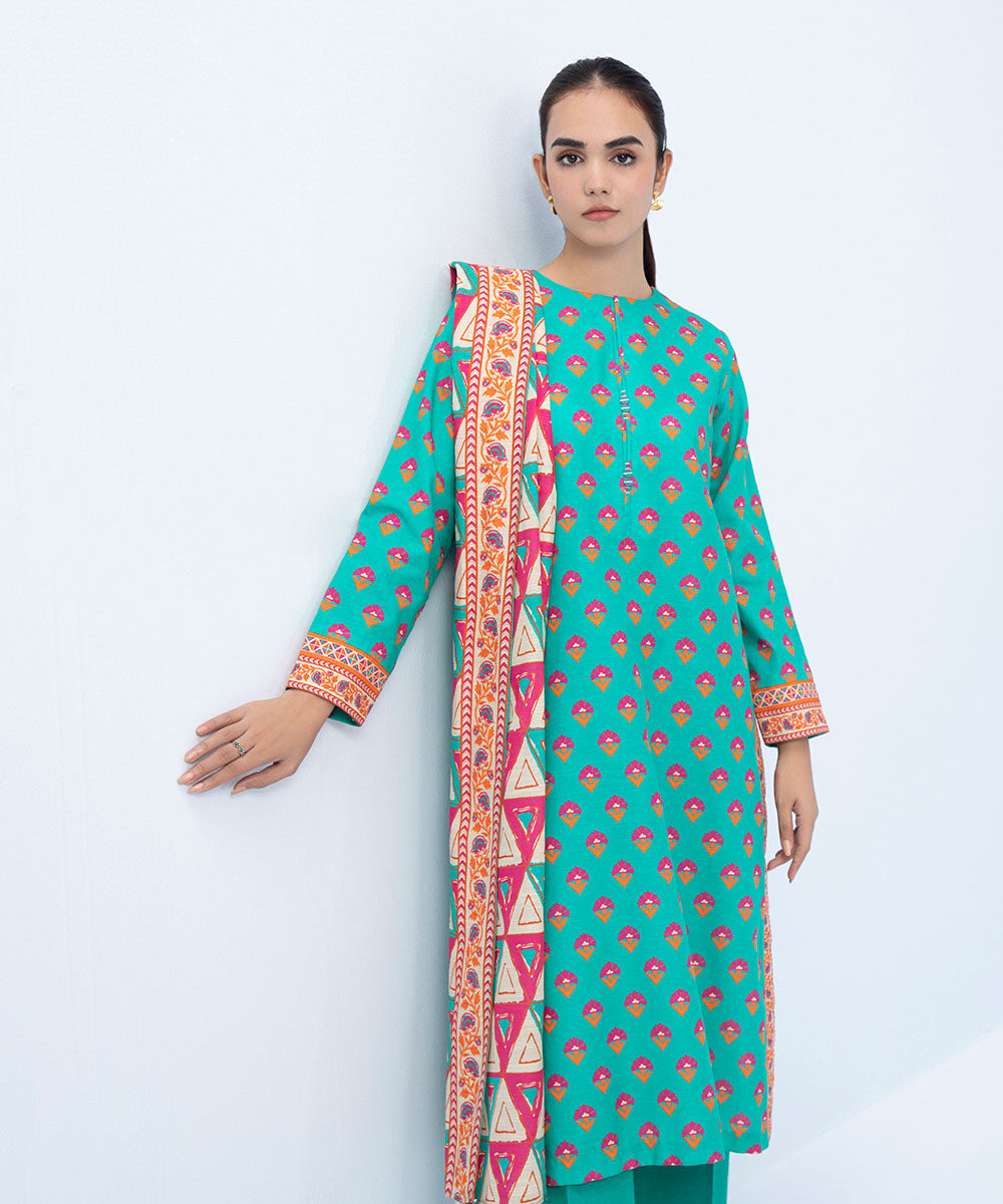 Sapphire - 3 Piece - Printed Khaddar Suit