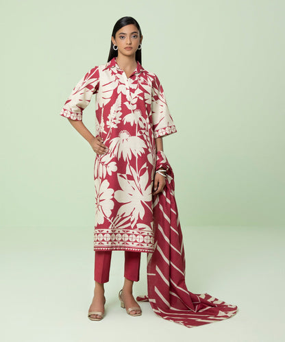 Sapphire - 3 Piece - Printed Light Khaddar Suit