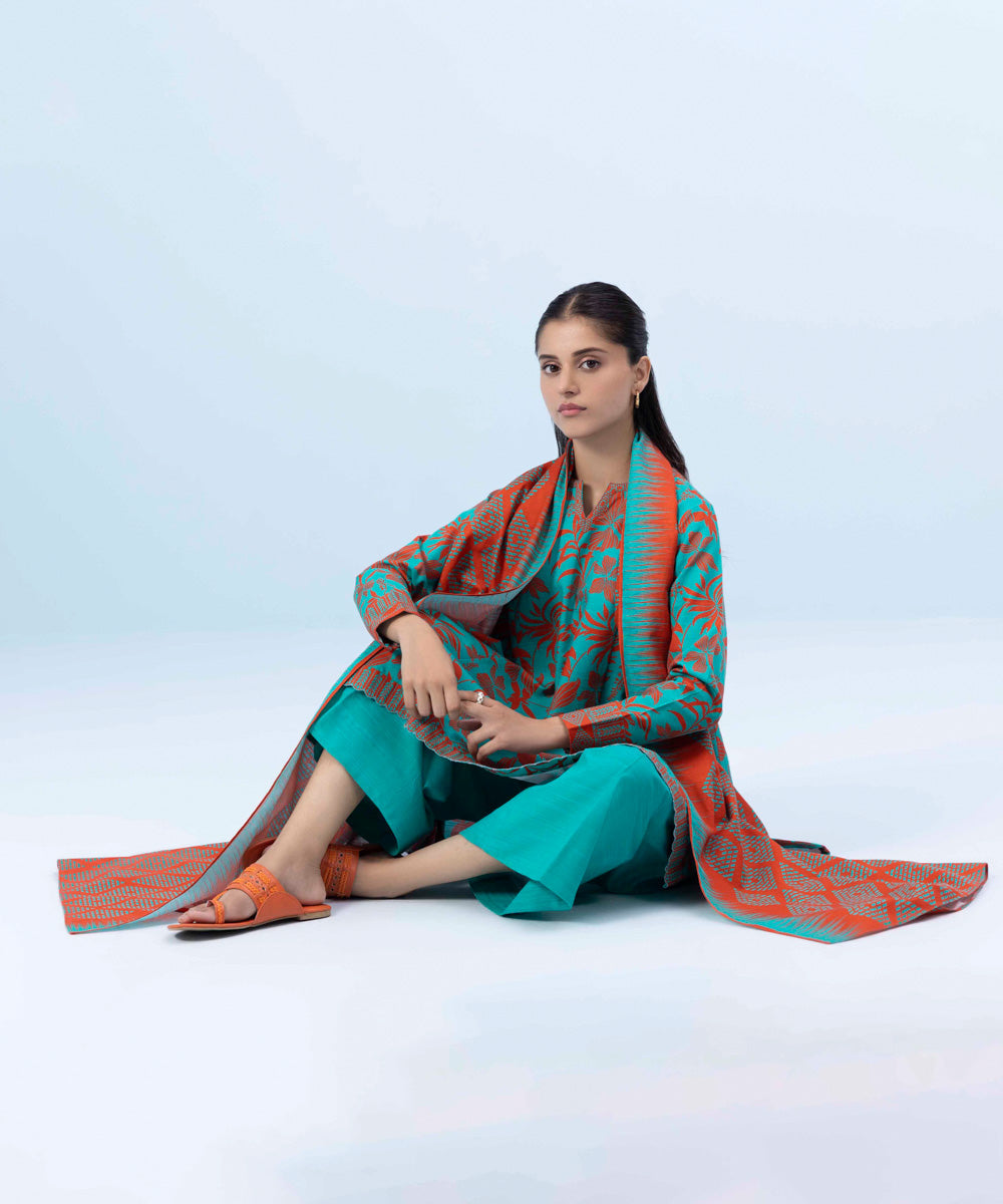 Sapphire - 3 Piece - Printed Khaddar Suit