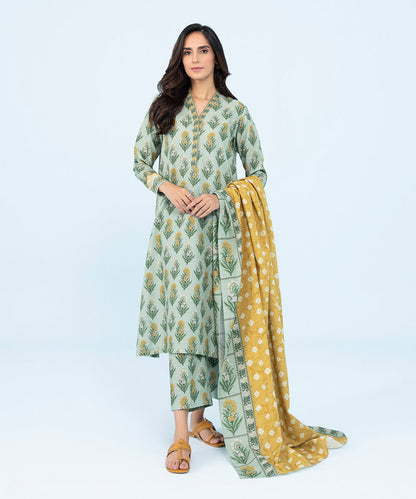 Sapphire - 3 Piece - Printed Khaddar Suit