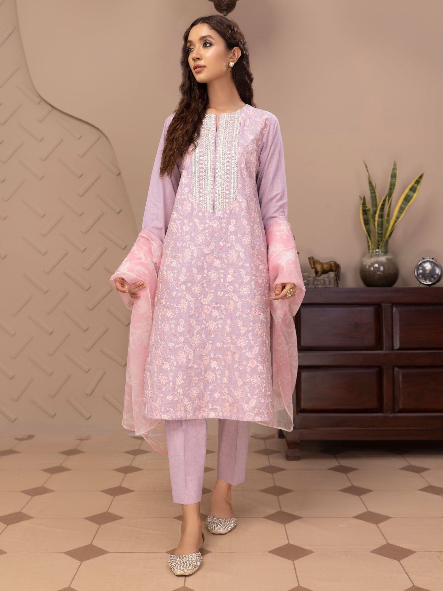 3 Piece Yarn Dyed Suit-Embroidered (Unstitched)