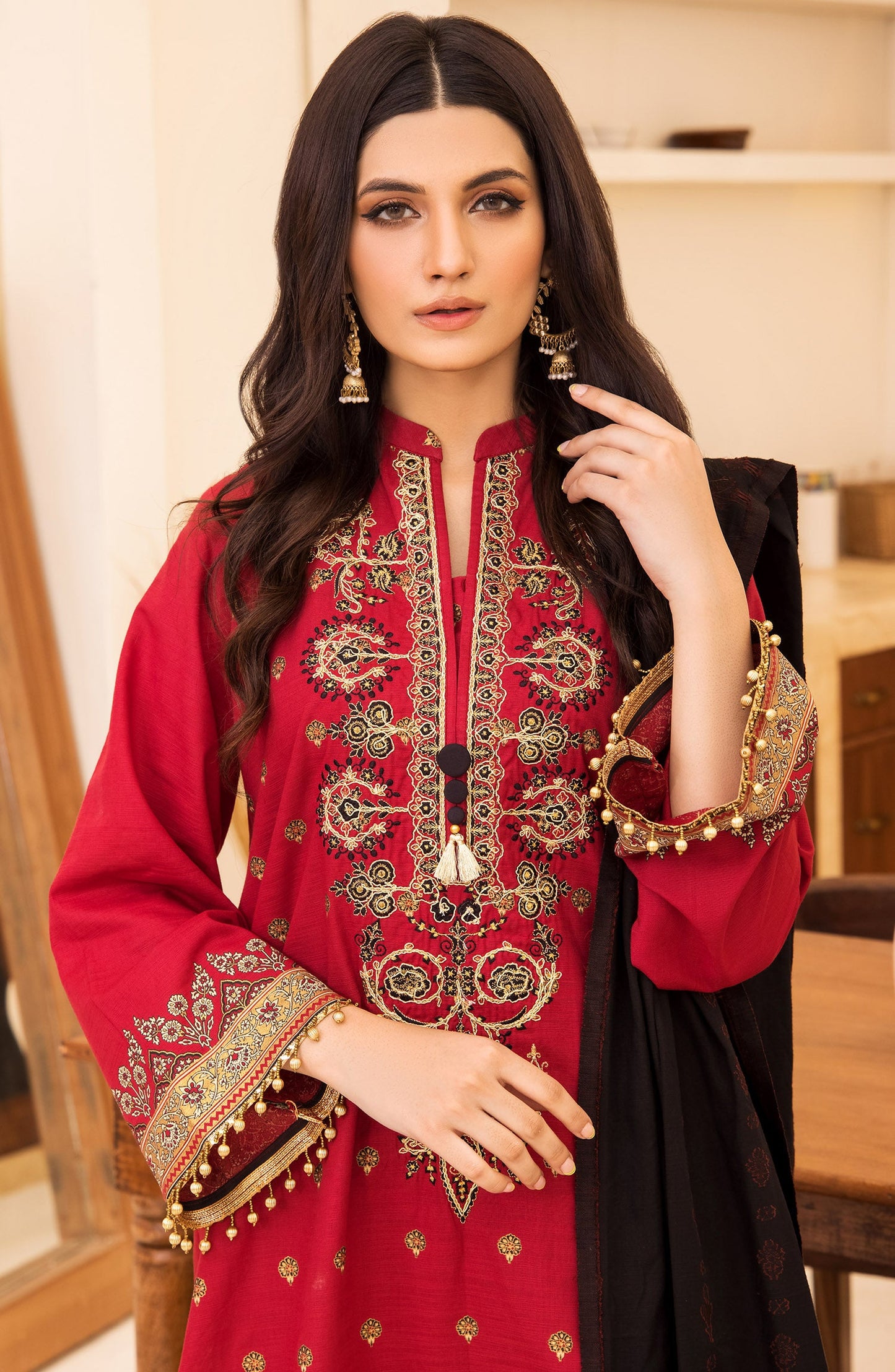 Orient - Unstitched 3 Piece Embroidered Khaddar Shirt, Pant and Jacquard Shawl Dupatta