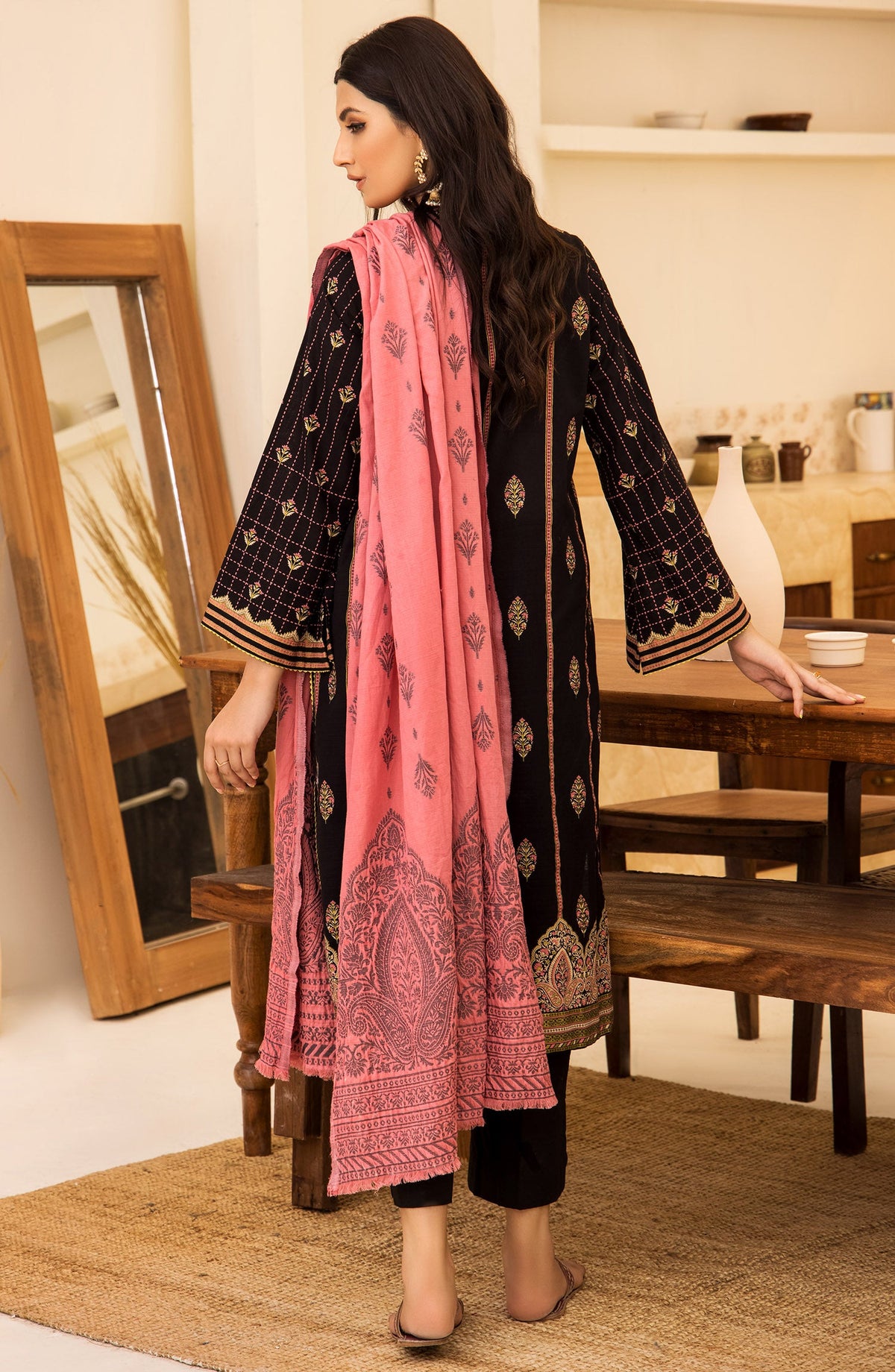 Orient - Unstitched 3 Piece Embroidered Khaddar Shirt , Pant and Jacquard Shawl Dupatta