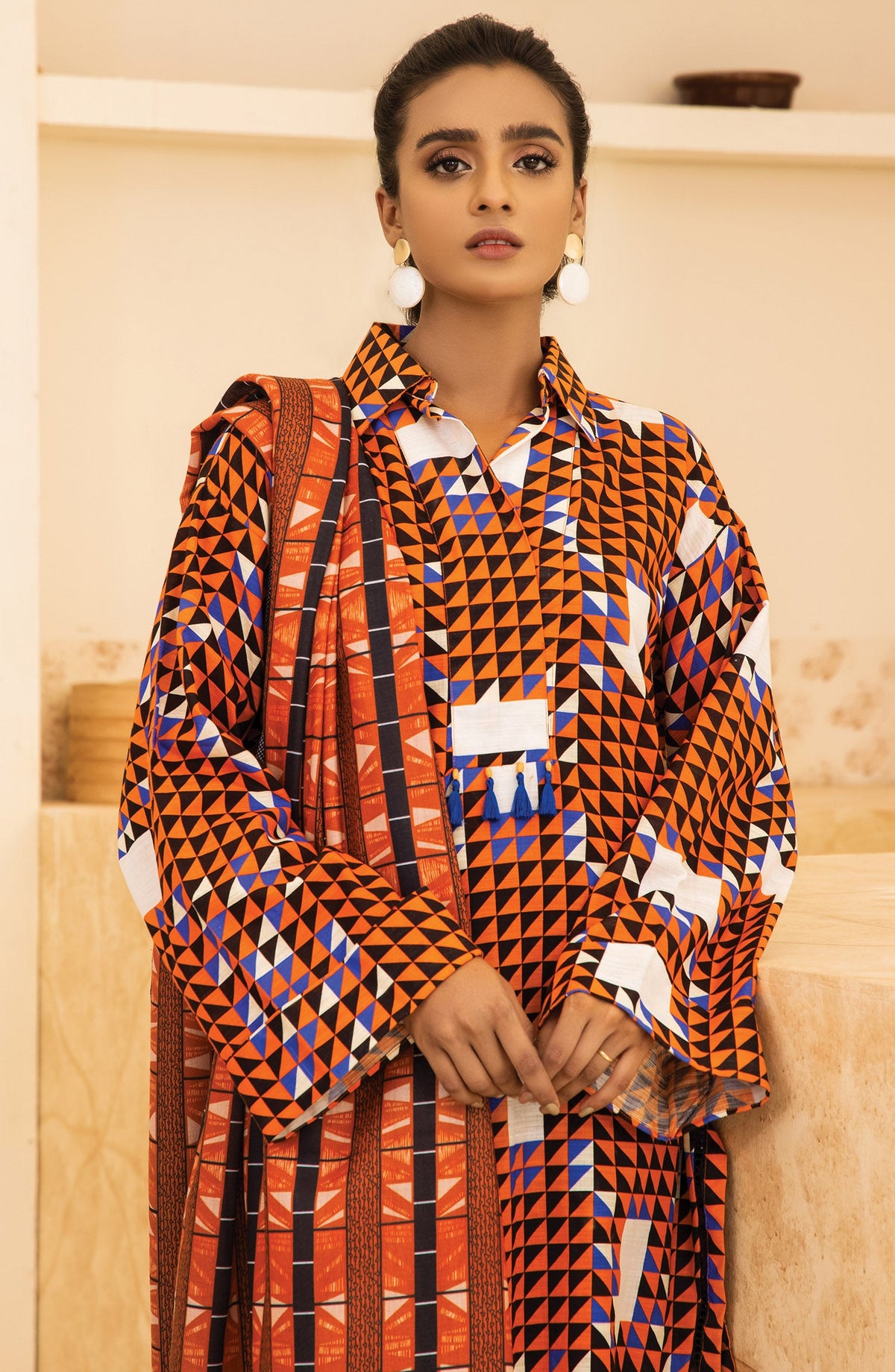 Orient - Unstitched 2 Piece Printed Khaddar Shirt and Out source Dupatta