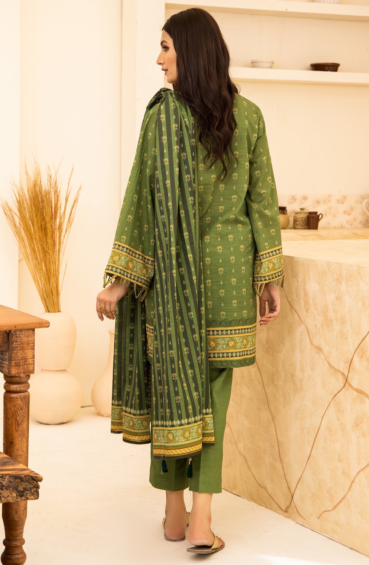 Orient - Unstitched 3 Piece Embroidered Khaddar Shirt, Khaddar Pant and Khaddar Dupatta - Nrds-367