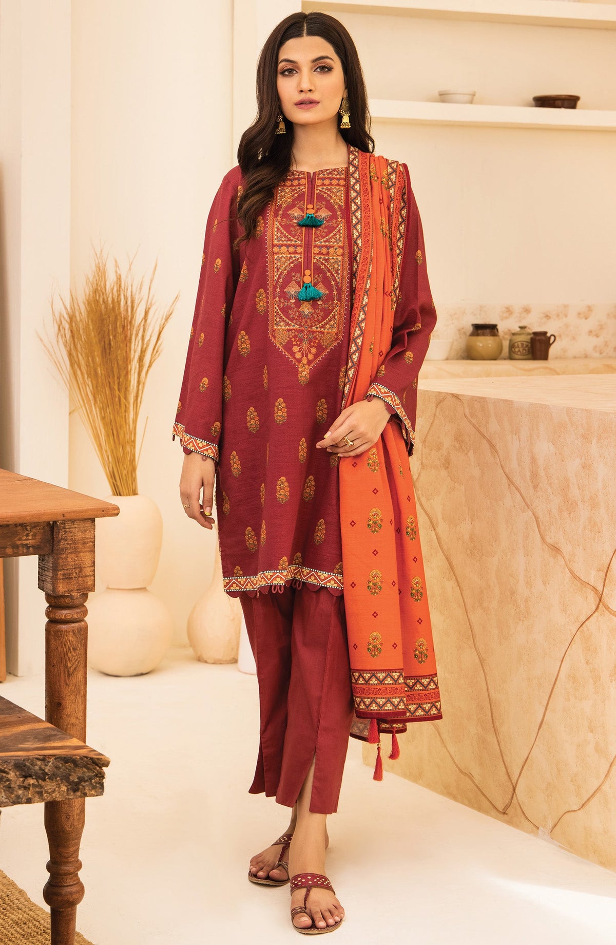 Orient - Unstitched 3 Piece Embroidered Khaddar Shirt , Khaddar Pant and Khaddar Dupatta