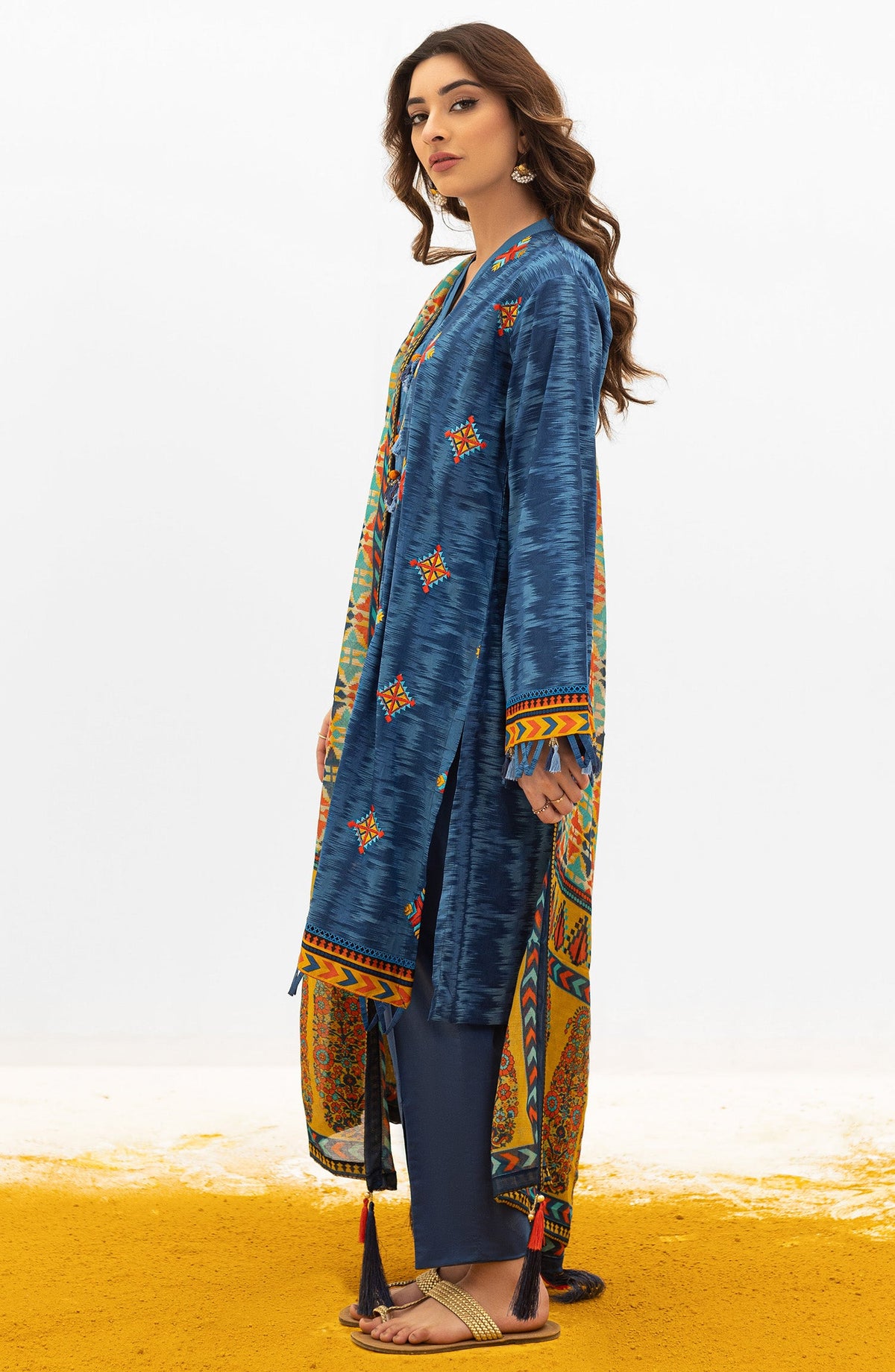 Orient - Unstitched 3 Piece Embroidered Lawn Shirt , Cambric Pant and Lawn Dupatta