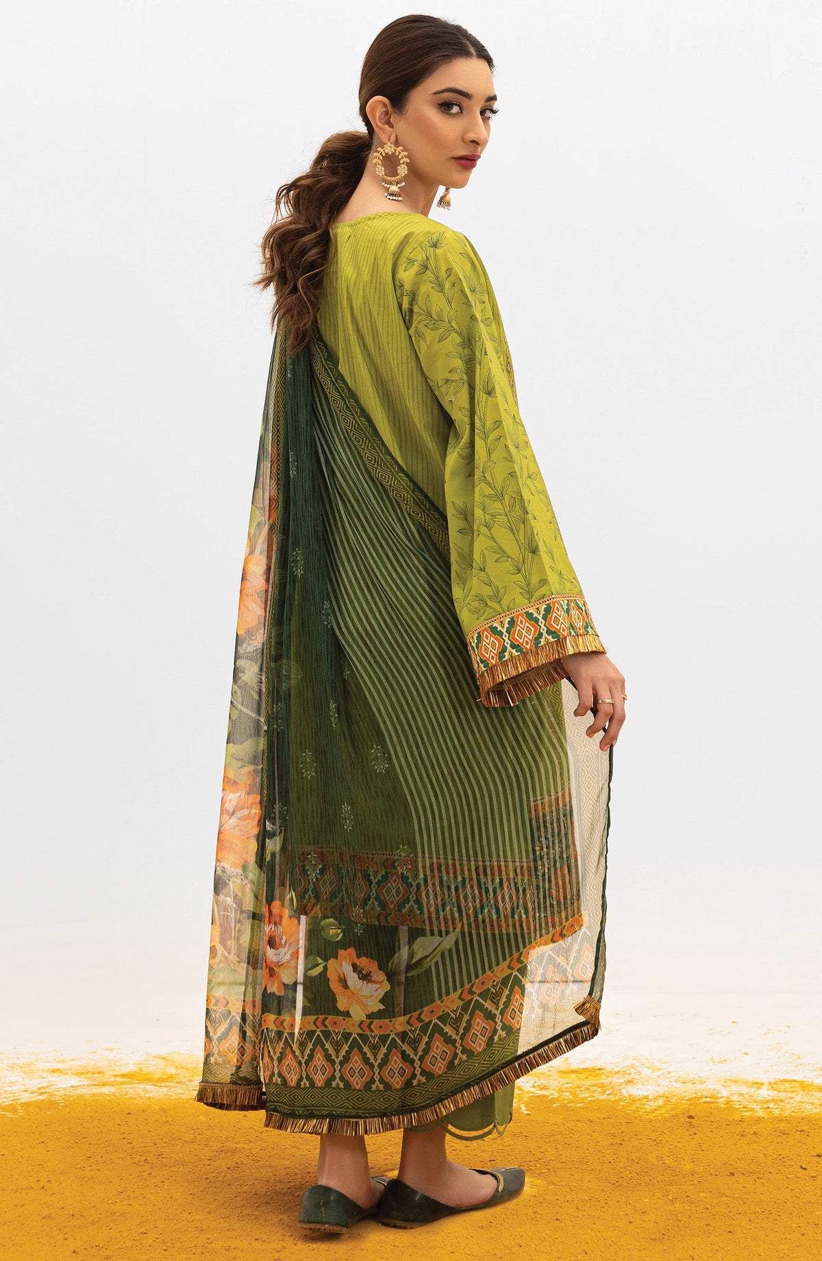 Orient - Unstitched 3 Piece Embroidered Lawn Shirt , Dyed Textured Pant and Chiffon Dupatta