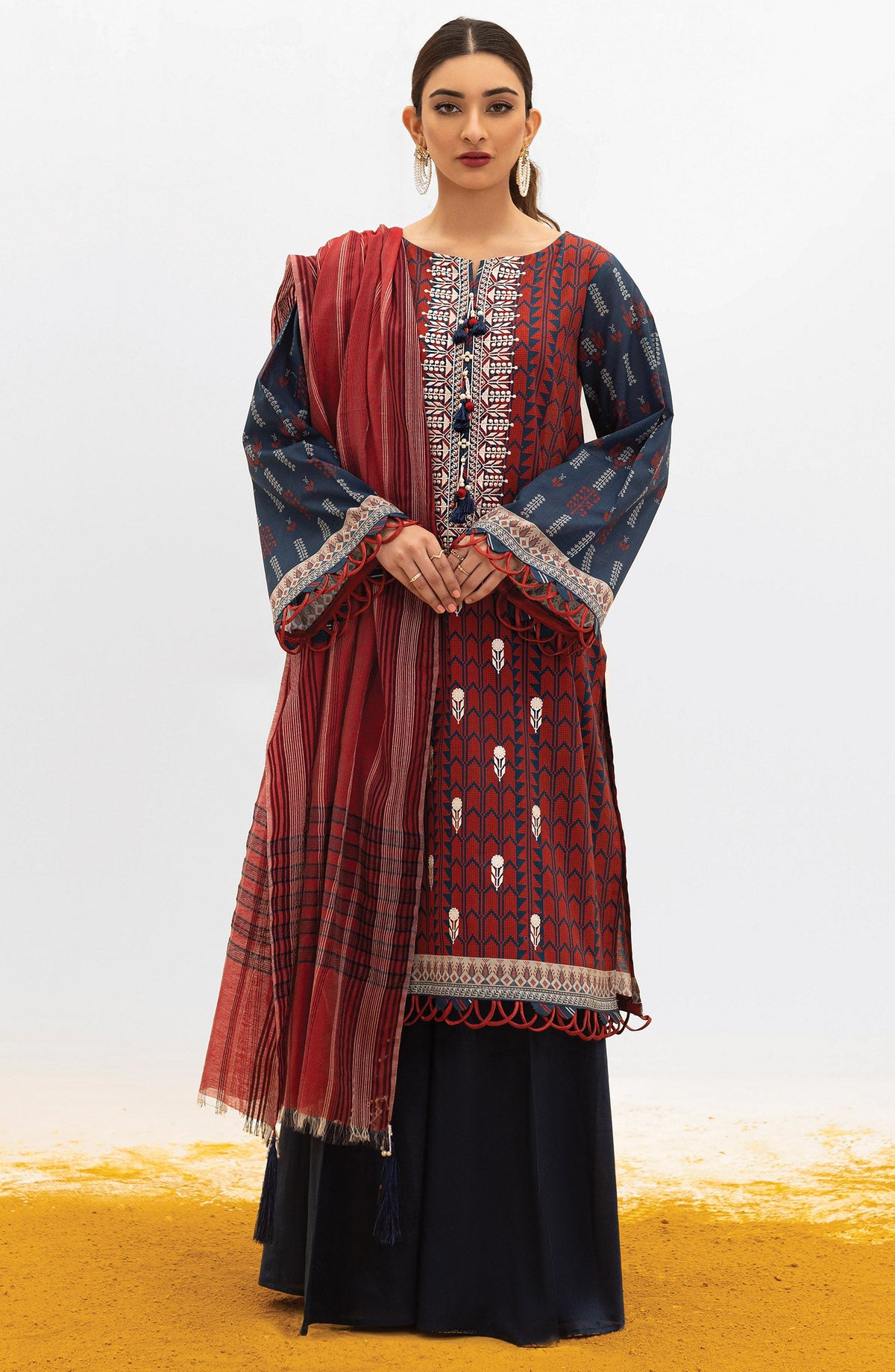 Orient - Unstitched 3 Piece Embroidered Lawn Shirt , Cambric Pant and Yarn Dyed Dupatta