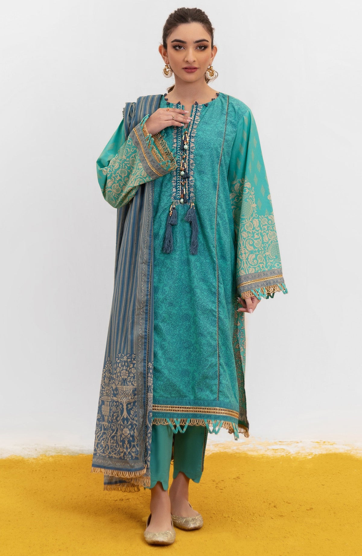 Orient - Unstitched 3 Piece Embroidered Lawn Shirt , Cambric Pant and Lawn Dupatta
