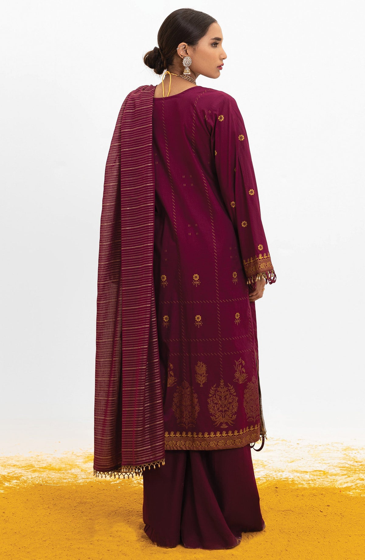 Orient - Unstitched 3 Piece Embroidered Lawn Shirt , Dyed Textured Pant and Masuri Stripe Dupatta