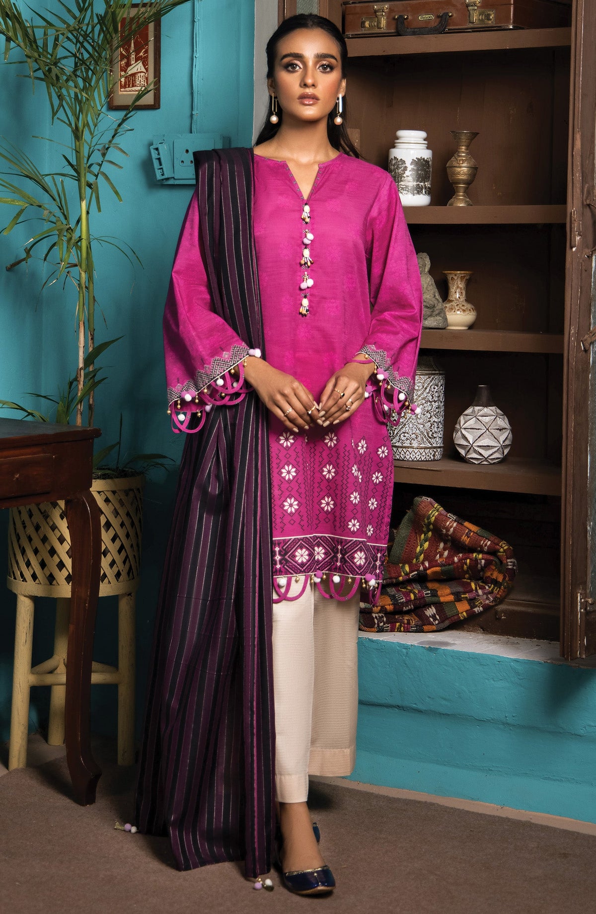 Orient - Unstitched 2 Piece Printed Khaddar Shirt and Yarn Dyed Dupatta