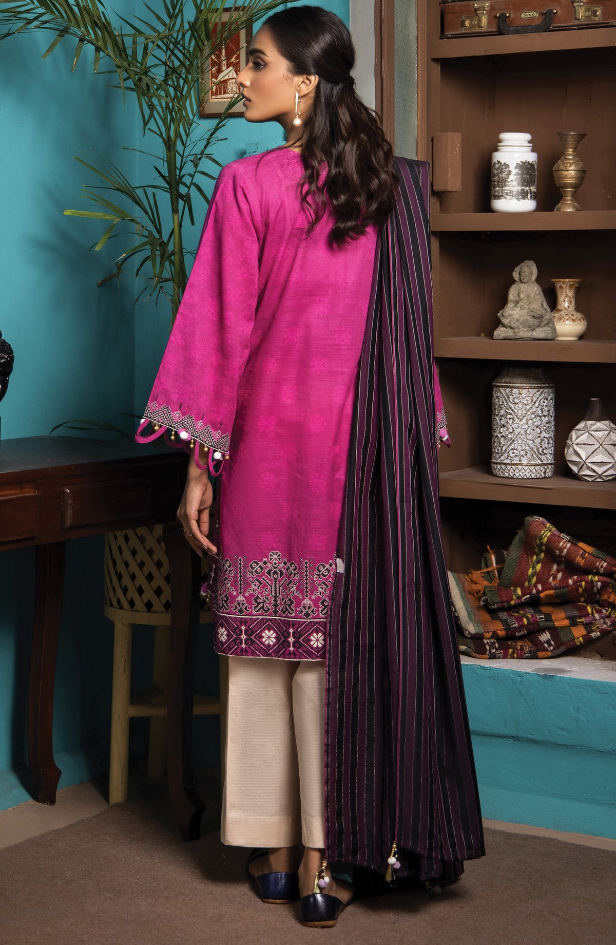 Orient - Unstitched 2 Piece Printed Khaddar Shirt and Yarn Dyed Dupatta