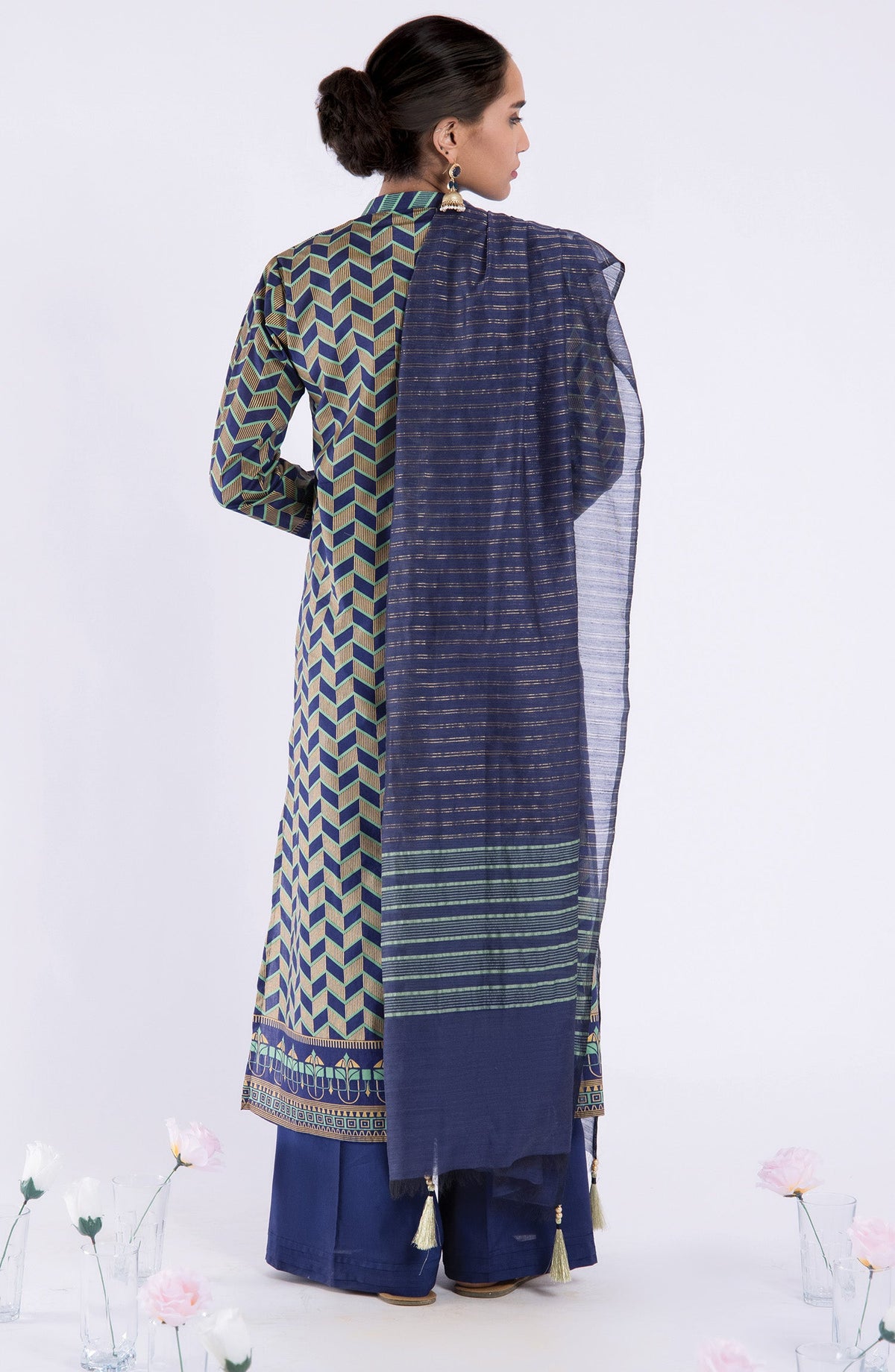 Orient - Unstitched 3 Piece Embroidered Lawn Shirt , Cambric Pant and Fancy Dupatta