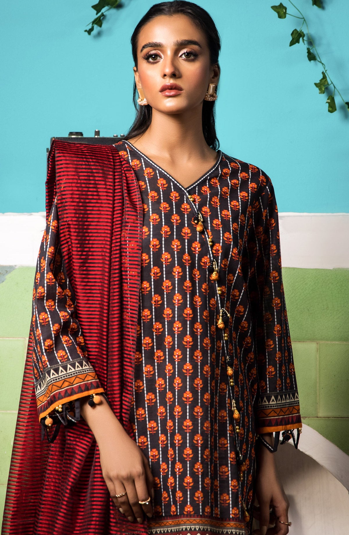 Orient - Unstitched 2 Piece Printed Khaddar Shirt and Yarn Dyed Dupatta