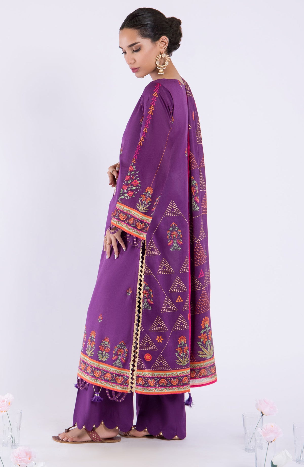 Orient - Unstitched 3 Piece Embroidered Lawn Shirt , Cambric Pant and Lawn Dupatta