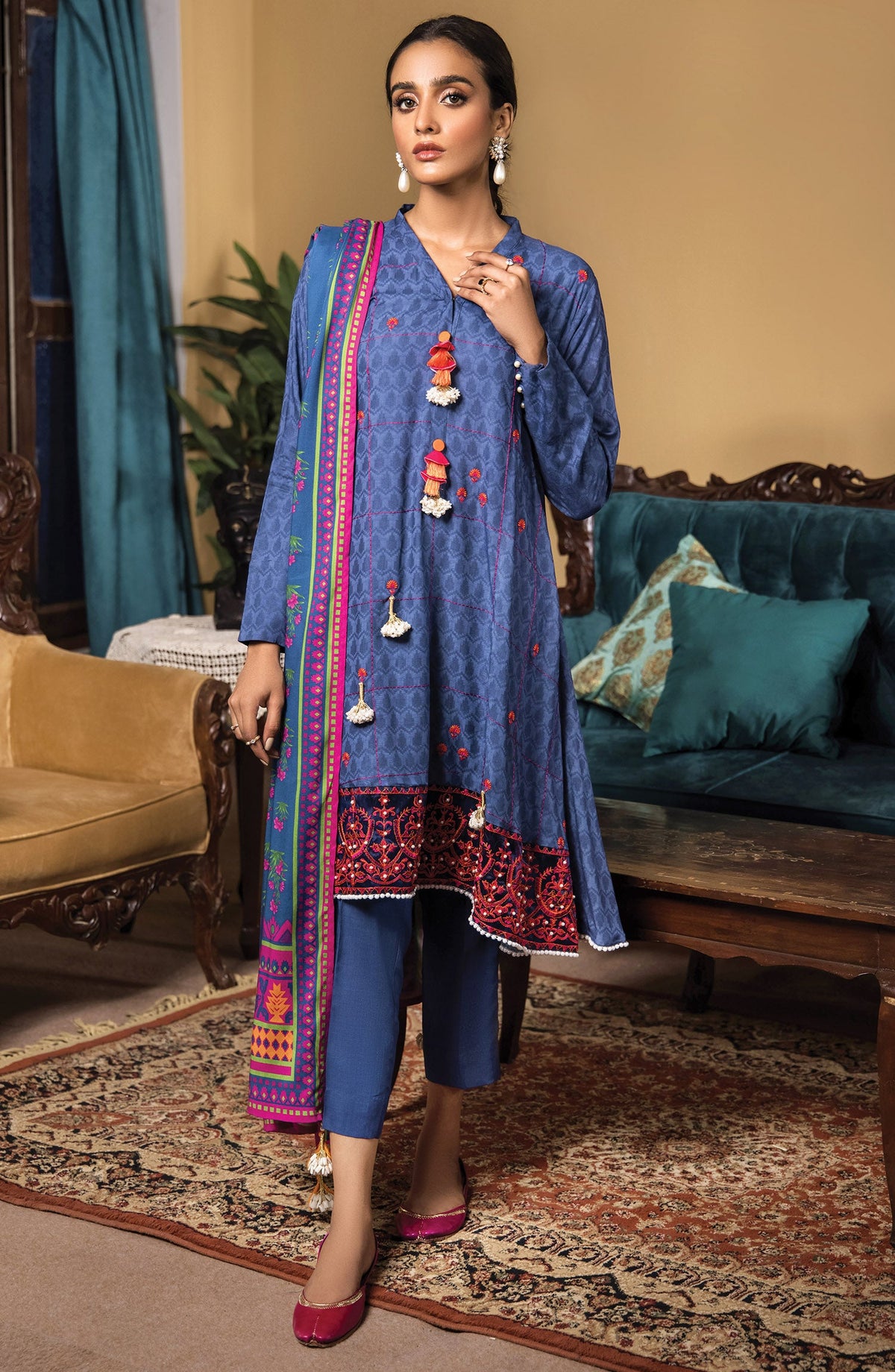 Orient - Unstitched 3 Piece Embroidered Linen Shirt , Linen Pant and Linen Dupatta