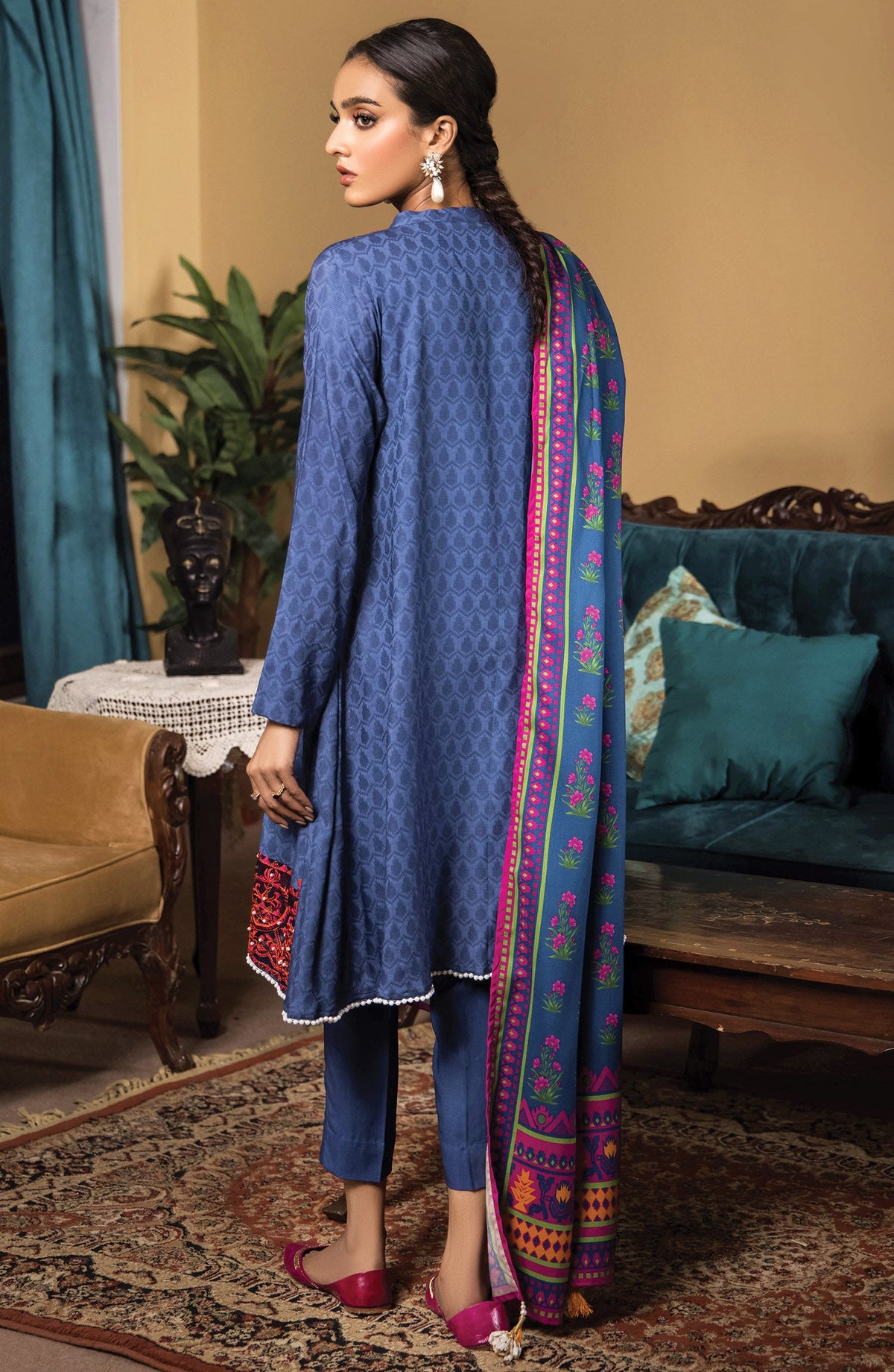 Orient - Unstitched 3 Piece Embroidered Linen Shirt , Linen Pant and Linen Dupatta