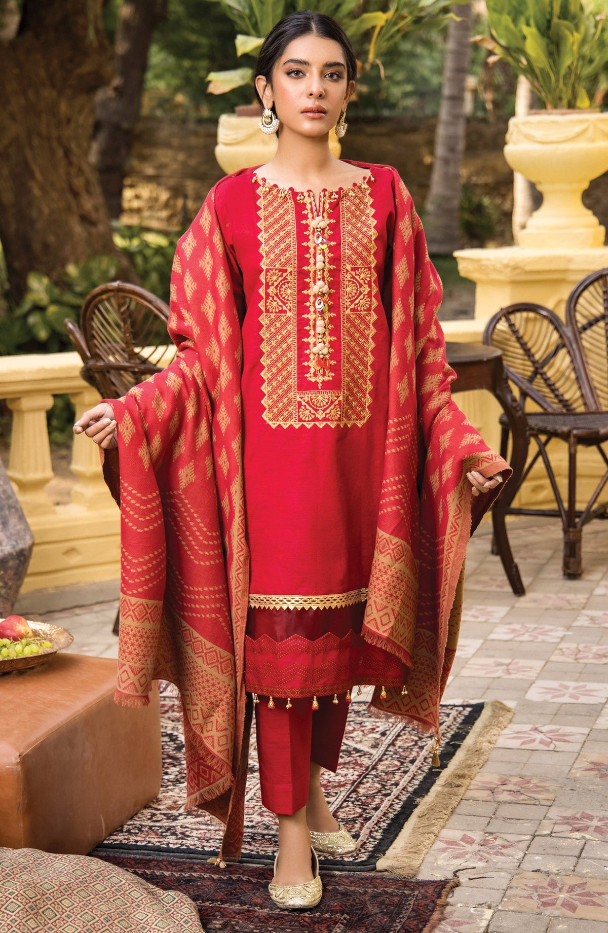 Orient - Unstitched 3 Piece Embroidered Khaddar Shirt , Khaddar Pant and JACQUARD Dupatta