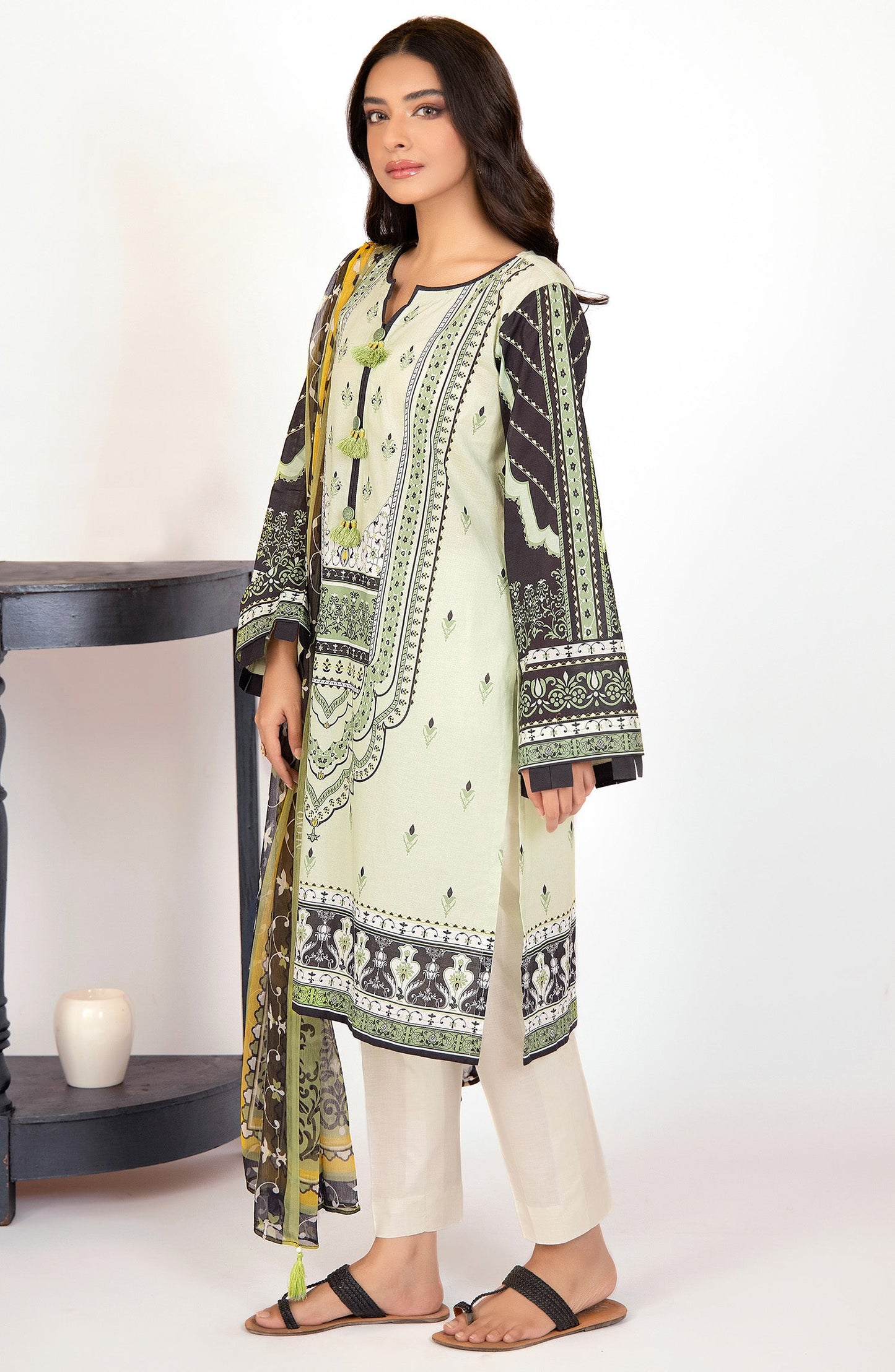 Orient - Unstitched 2 Piece Printed Lawn Shirt and Chiffon Dupatta