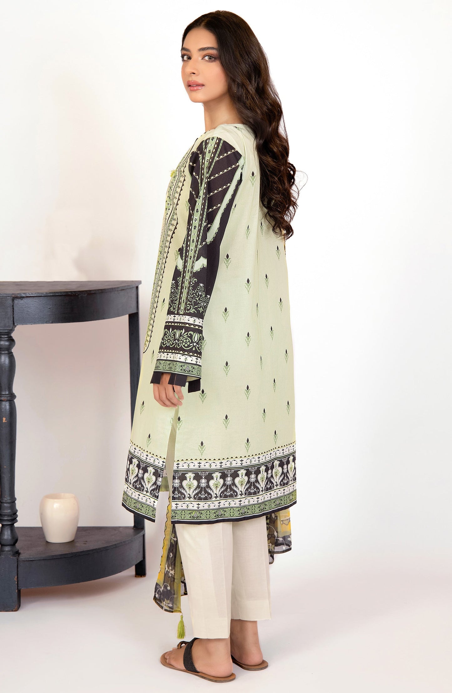 Orient - Unstitched 2 Piece Printed Lawn Shirt and Chiffon Dupatta