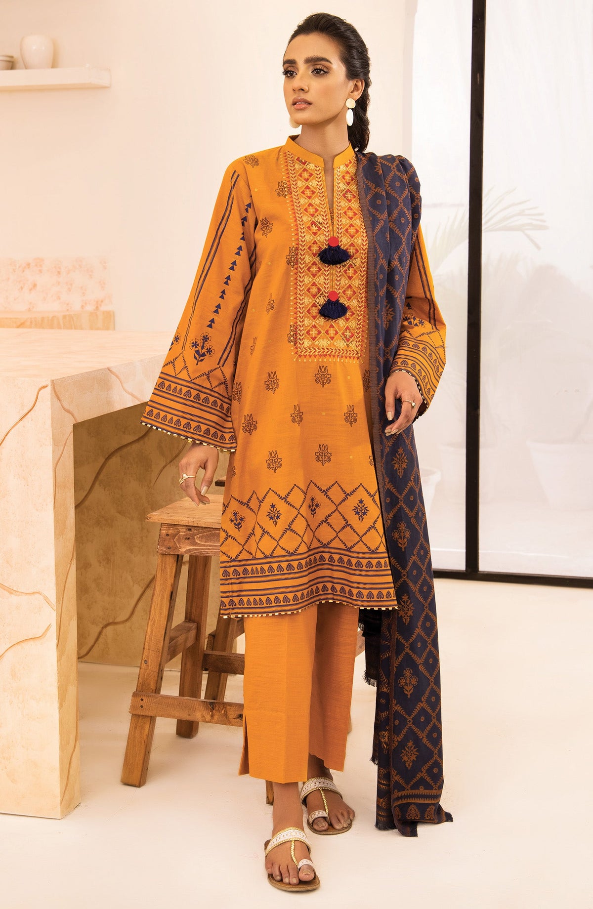 Orient - Unstitched 3 Piece Embroidered Khaddar Shirt, Pant and Jacquard Shawl Dupatta