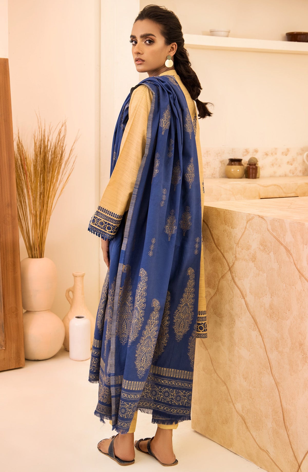 Orient - Unstitched 3 Piece Embroidered Khaddar Shirt, Pant and Jacquard Shawl Dupatta