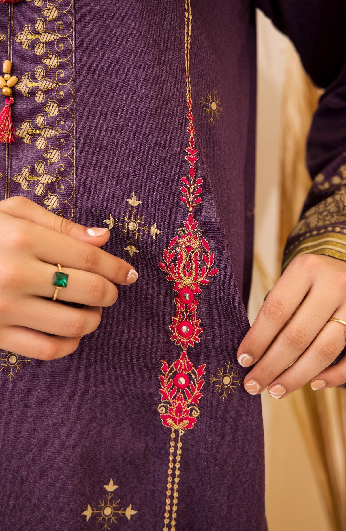 Orient - Unstitched 3 Piece Embroidered Karandi Shirt, Pant and Karandi Zari Shawl Dupatta