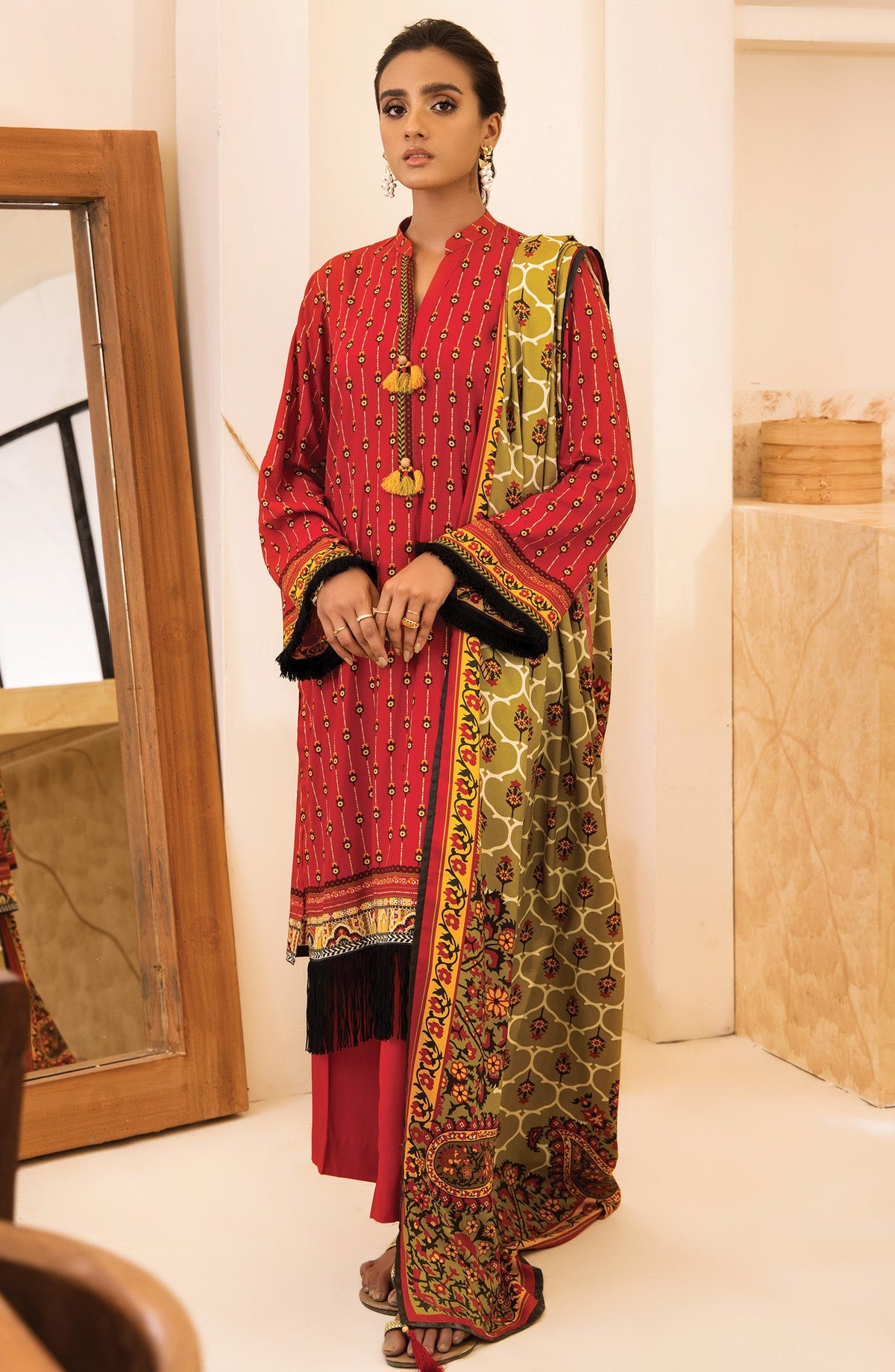 Orient - Unstitched 3 Piece Printed Linen Shirt , Pant and Linen Shawl Dupatta