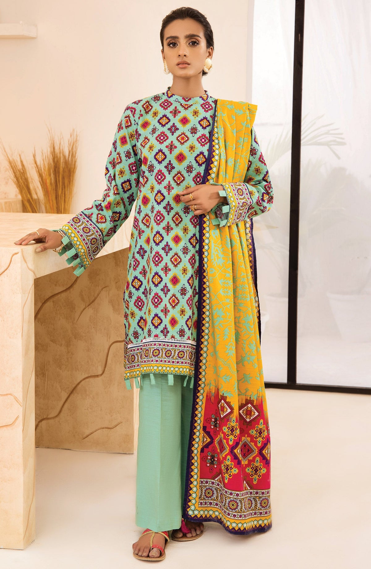 Orient - Unstitched 3 Piece Printed Khaddar Shirt, Pant and Khaddar Shawl Dupatta