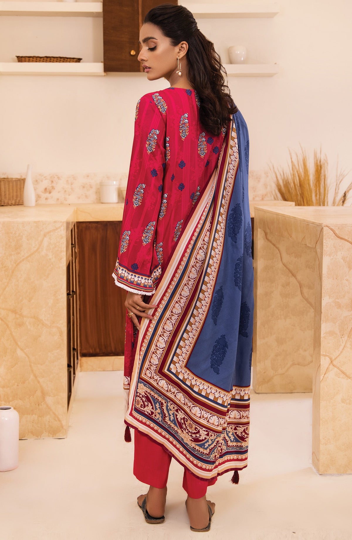 Orient - Unstitched 3 Piece Printed Linen Shirt , Pant and Linen Shawl Dupatta