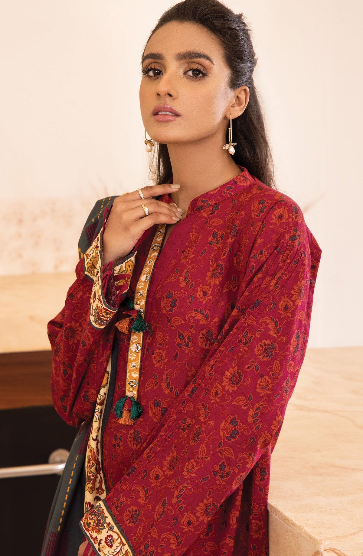 Orient - Unstitched 3 Piece Printed Khaddar Shirt, Pant and Khaddar Shawl Dupatta