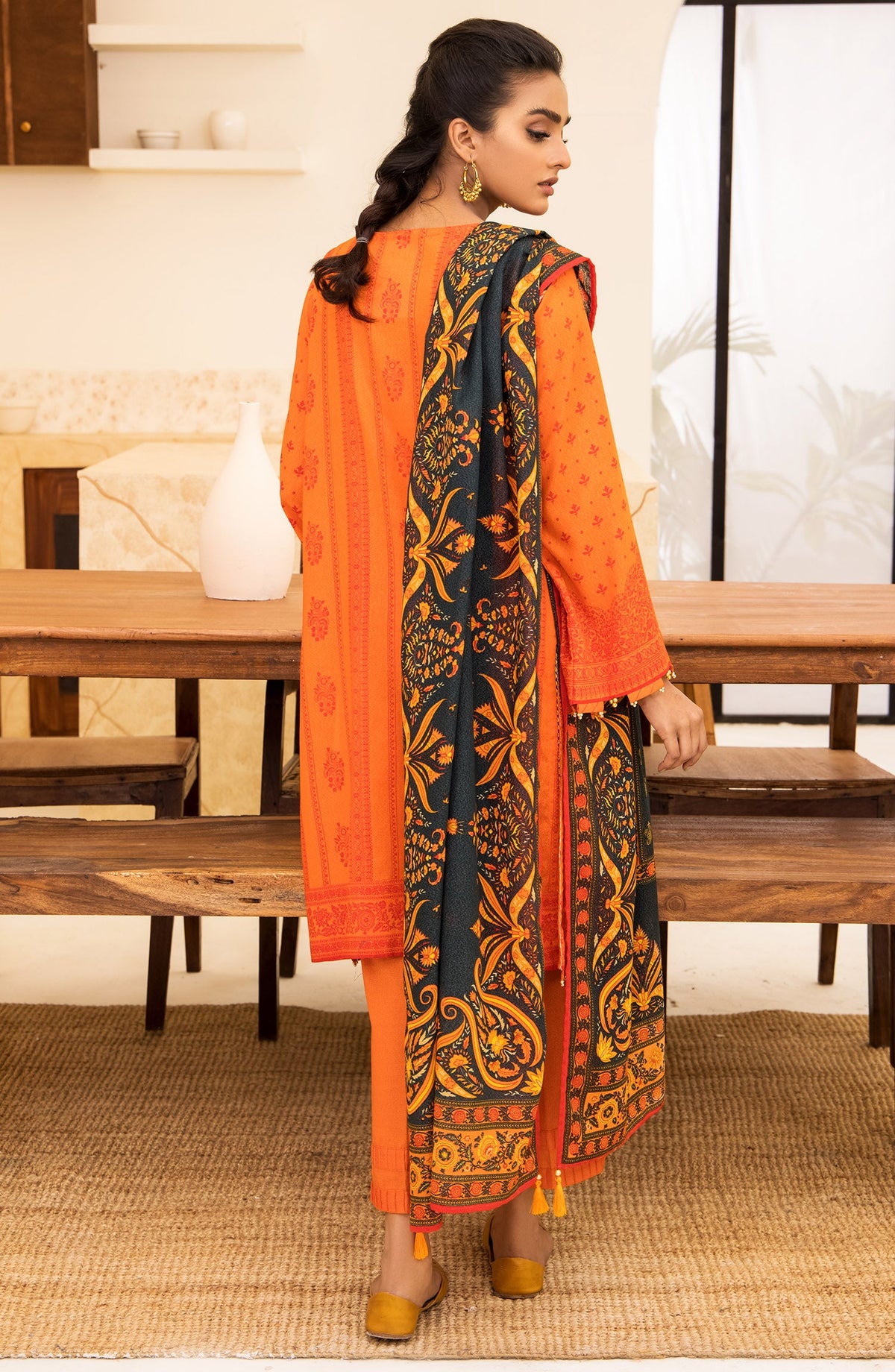 Orient - Unstitched 3 Piece Embroidered Karandi Shirt , Pant and Karandi Dupatta