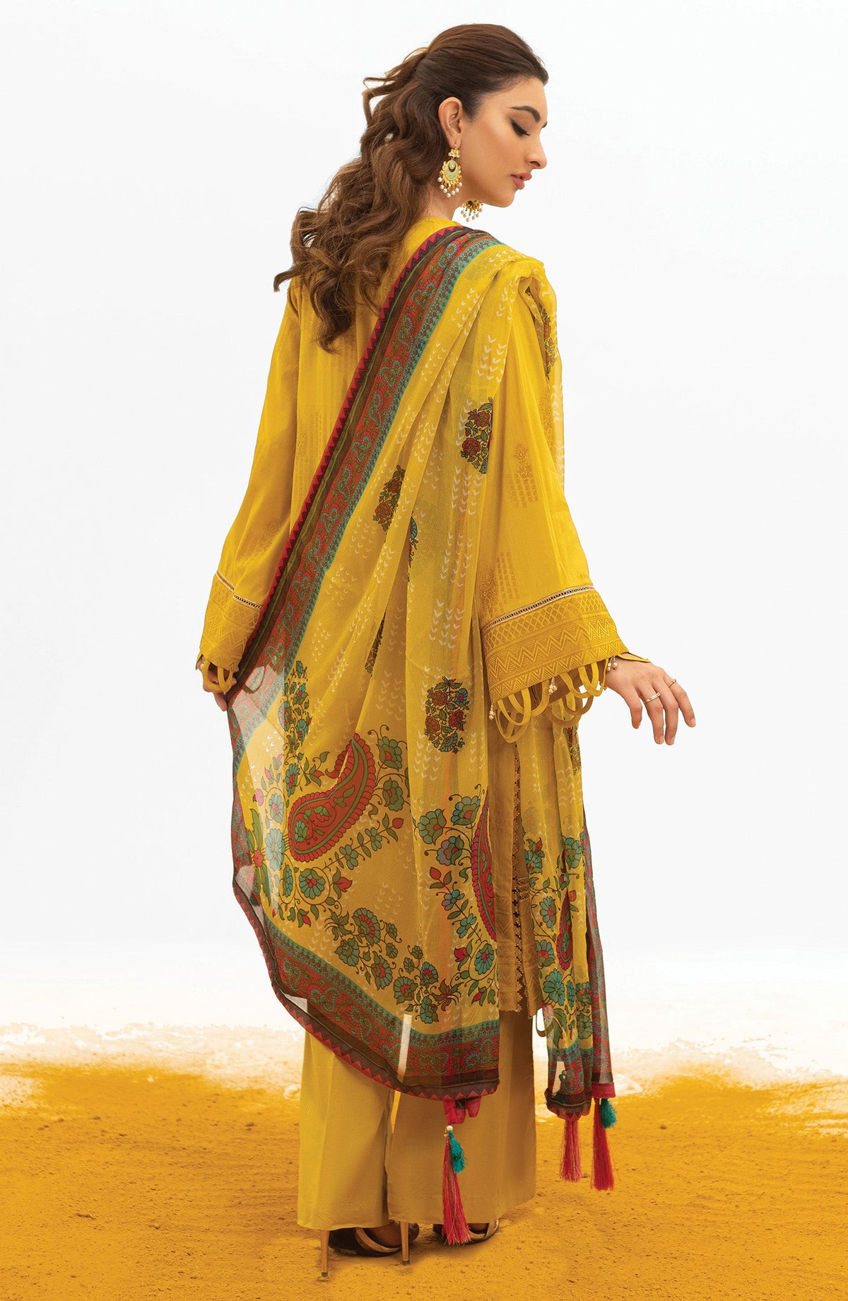 Orient - Unstitched 3 Piece Embroidered Jacquard Shirt , Cambric Pant and Chiffon Dupatta