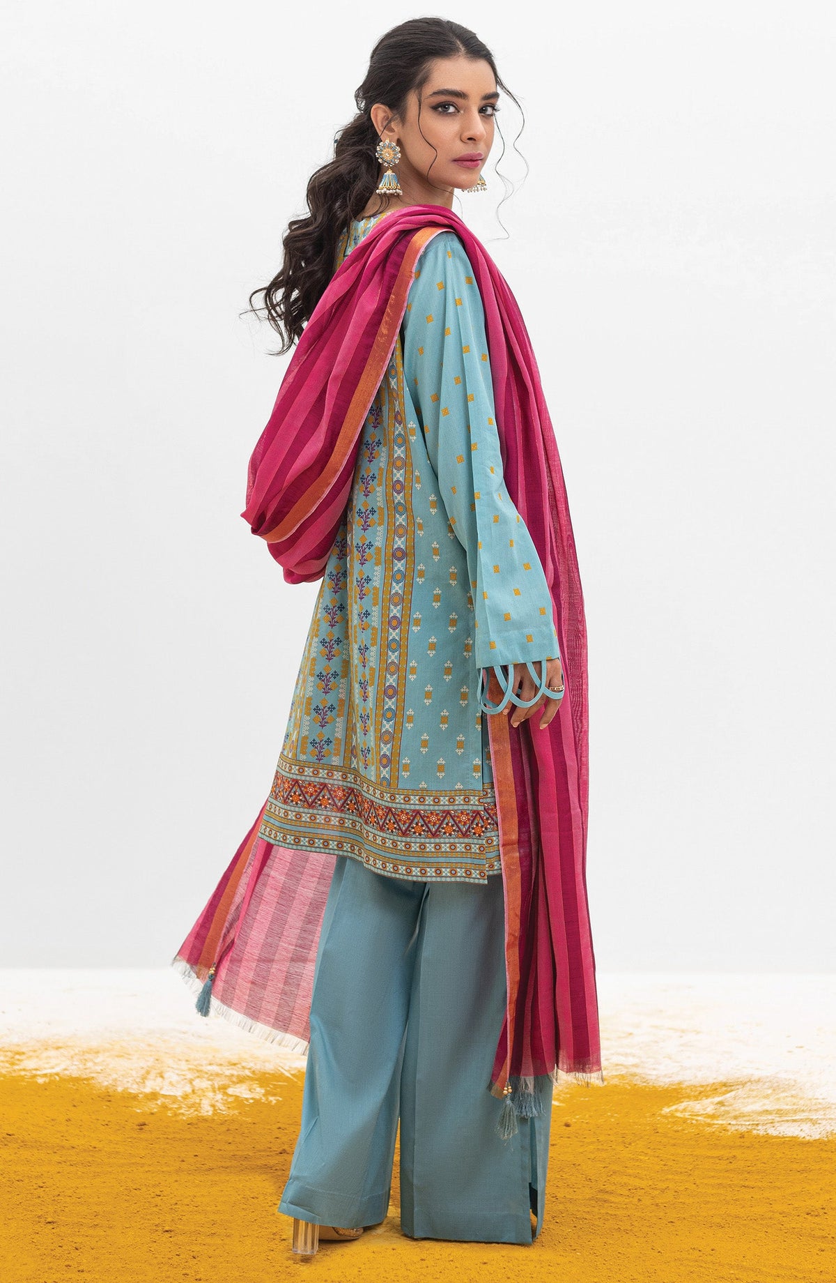 Orient - Unstitched 3 Piece Printed Lawn Shirt , Cambric Pant and Yarn Dyed Dupatta