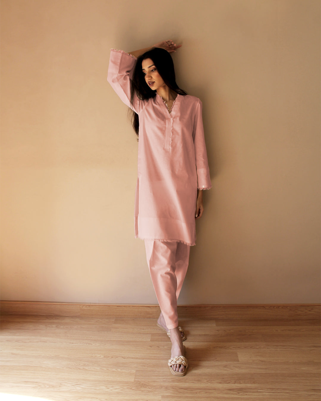 Ayesha Naveed - Pink linen set