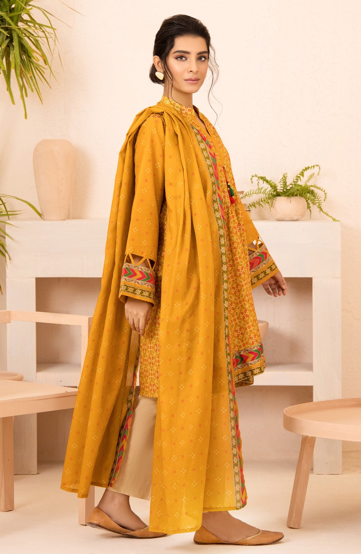 Orient - Unstitched 2 Piece Print Cambric Shirt and Lawn Dupatta