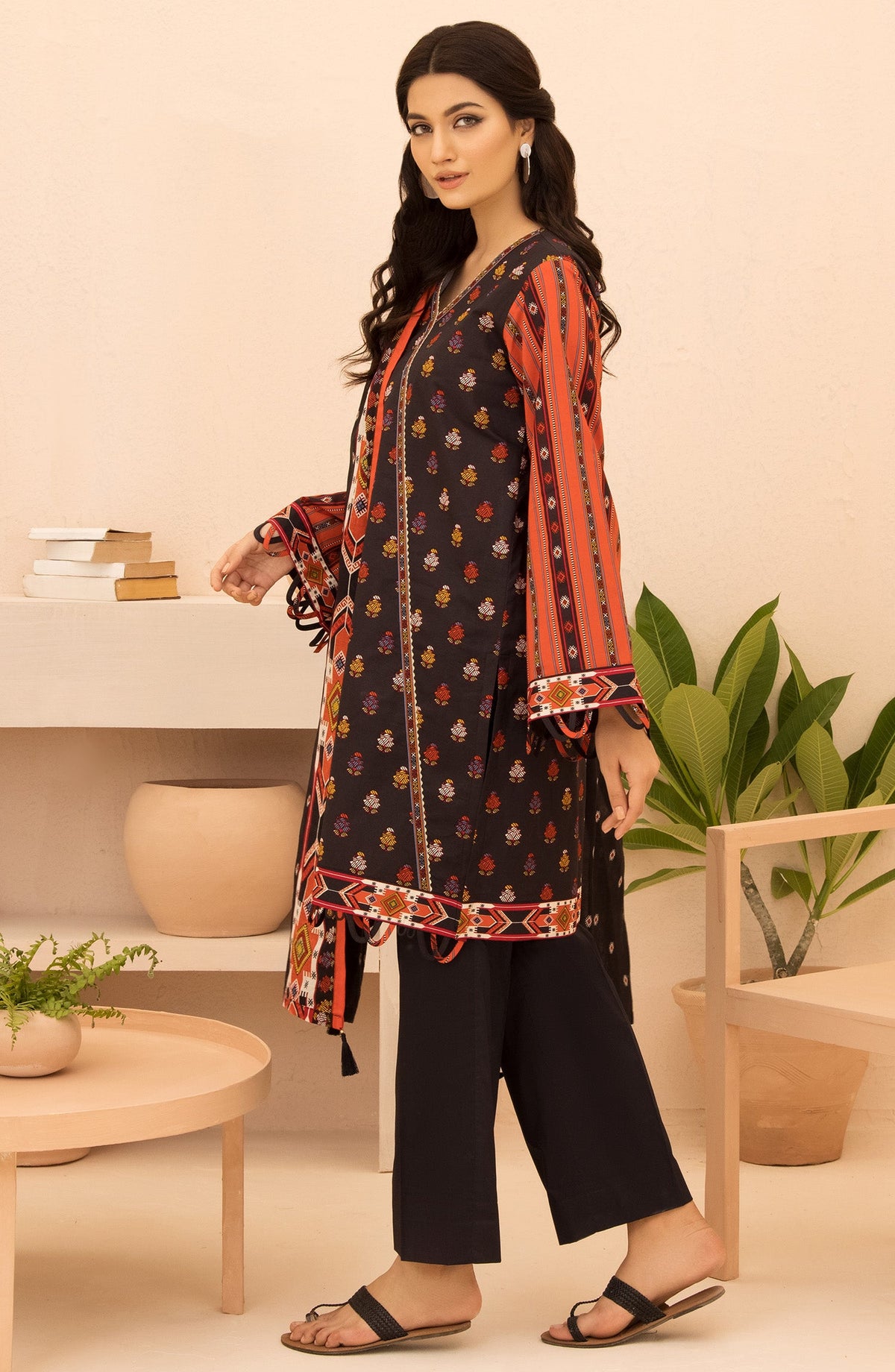 Orient - Unstitched 3 Piece Printed Lawn Shirt , Dyed Textured Pant and Lawn Dupatta
