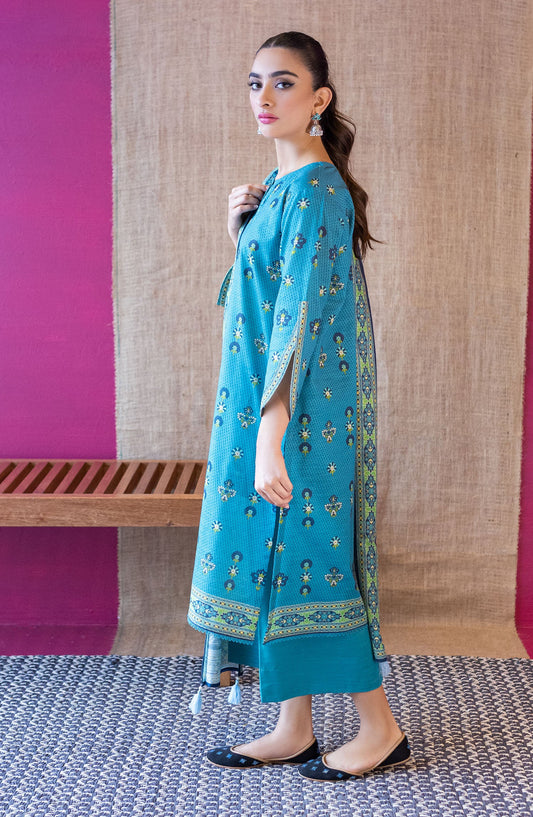 Orient - Unstitched 3 Piece Digital Printed Khaddar Shirt , Khaddar Pant and Khaddar Dupatta