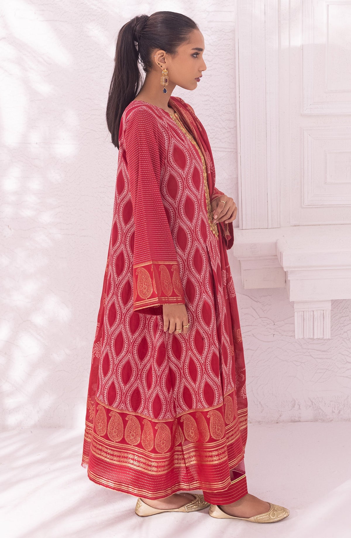 Orient - Unstitched 3 Piece Embroidered Jacquard Shirt , Cambric Pant and Jacquard Dupatta