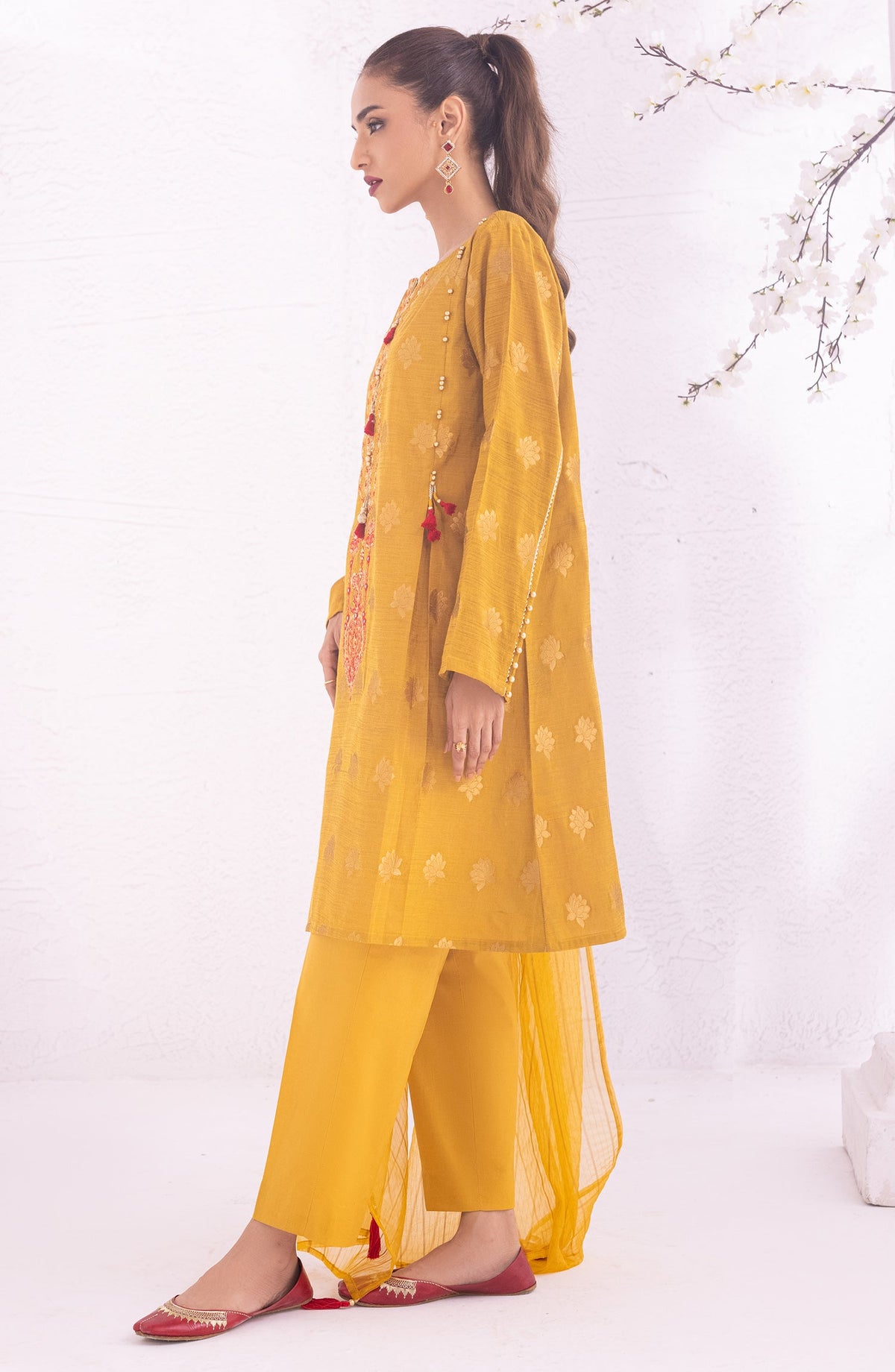 Orient - Unstitched 3 Piece Embroidered Jacquard Shirt , Raw Silk Pant and Fancy Dupatta