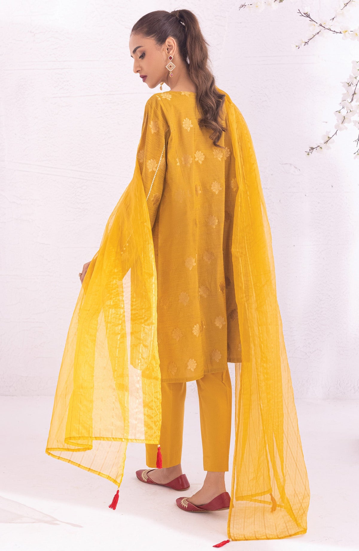Orient - Unstitched 3 Piece Embroidered Jacquard Shirt , Raw Silk Pant and Fancy Dupatta