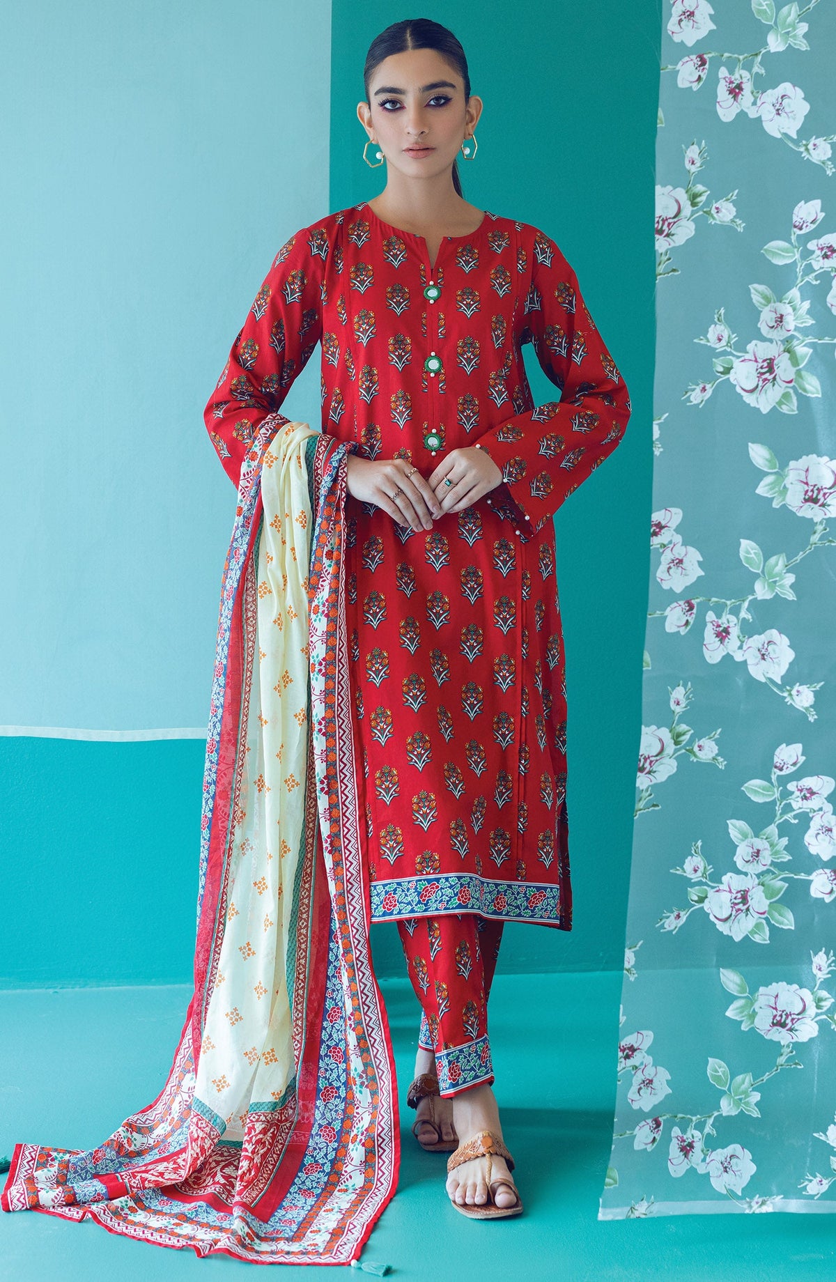 Orient - Unstitched 3 Piece Printed Heavy Lawn Shirt , Lawn Pant and Lawn Dupatta
