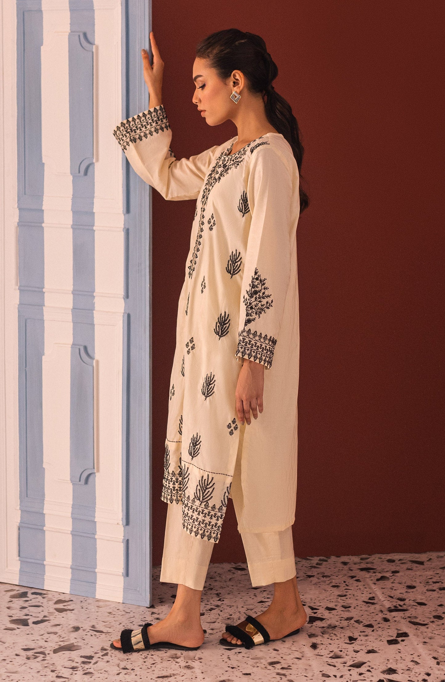Orient - Stitched 2 Piece Embroidered Jacquard Shirt and Jacquard Pant