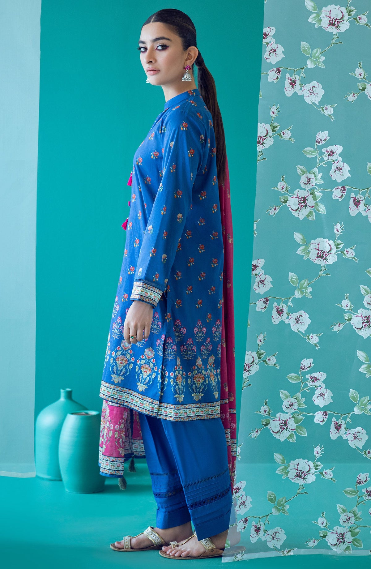Orient - Unstitched 3 Piece Printed Heavy Lawn Shirt , Cambric Pant and Lawn Dupatta