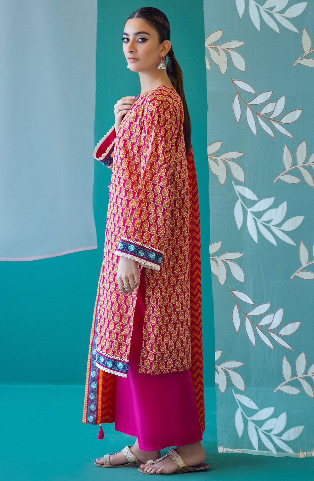 Orient - Unstitched 3 Piece Printed Heavy Lawn Shirt , Cambric Pant and Lawn Dupatta