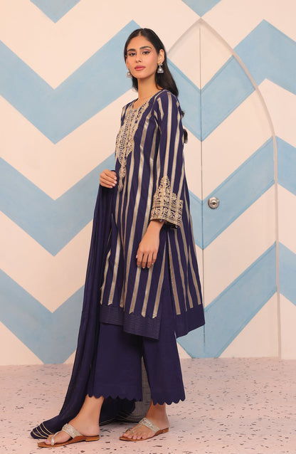 Orient - Stitched 3 Piece Embroidered Jacquard Shirt , Cambric Pant and Dobby Net Dupatta